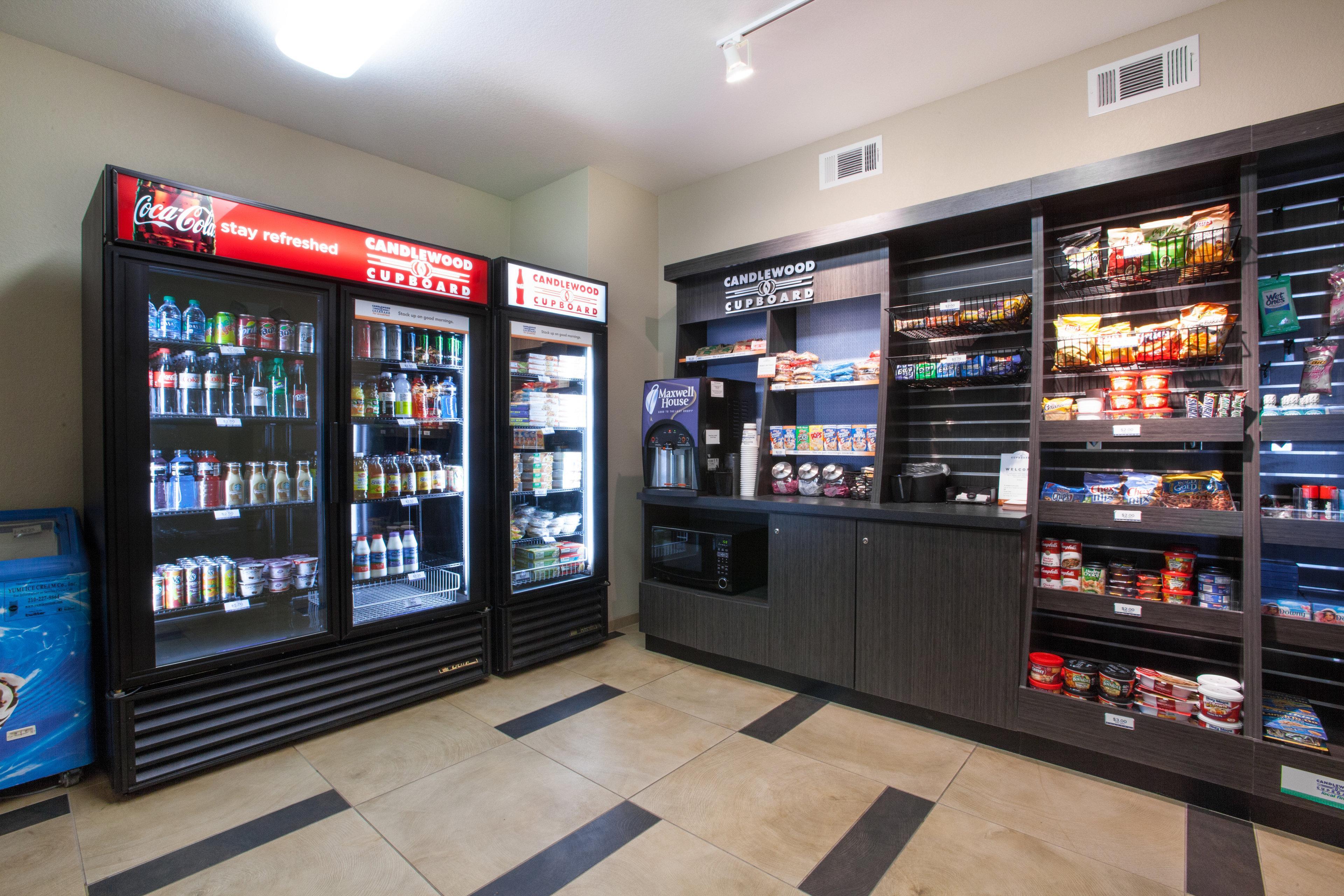 纽布朗费尔斯烛木套房酒店 新布朗费尔斯 外观 照片